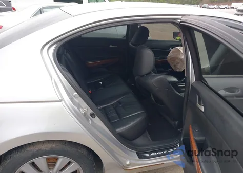 2011 Honda Accord Sdn Ex-L from USA, damaged, VIN 1HGCP2F80BA048923